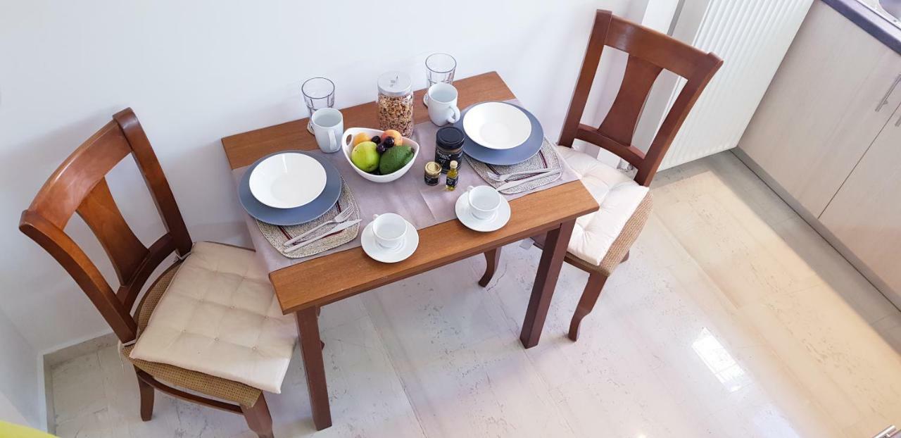 Spacious Apartment In The Historical Center Of أثينا المظهر الخارجي الصورة